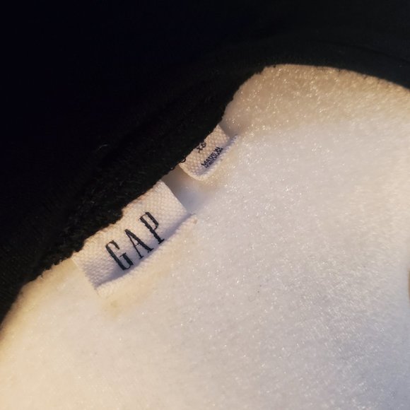 V-Neck - Picture 3 of 3